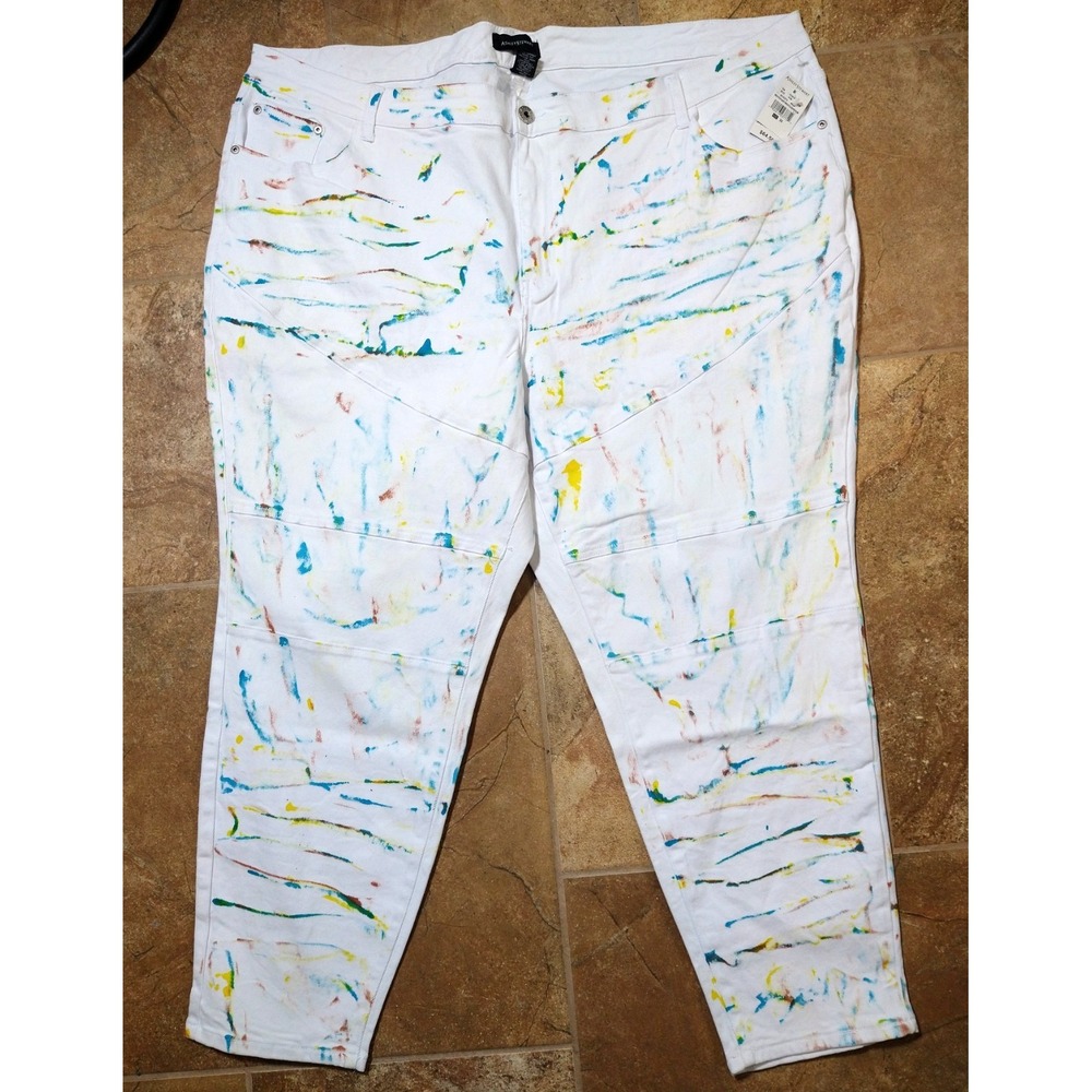 NWT White Stretch Jeans, Graffiti Urban Streetwear Baddie Ashley Stewart Sz 30